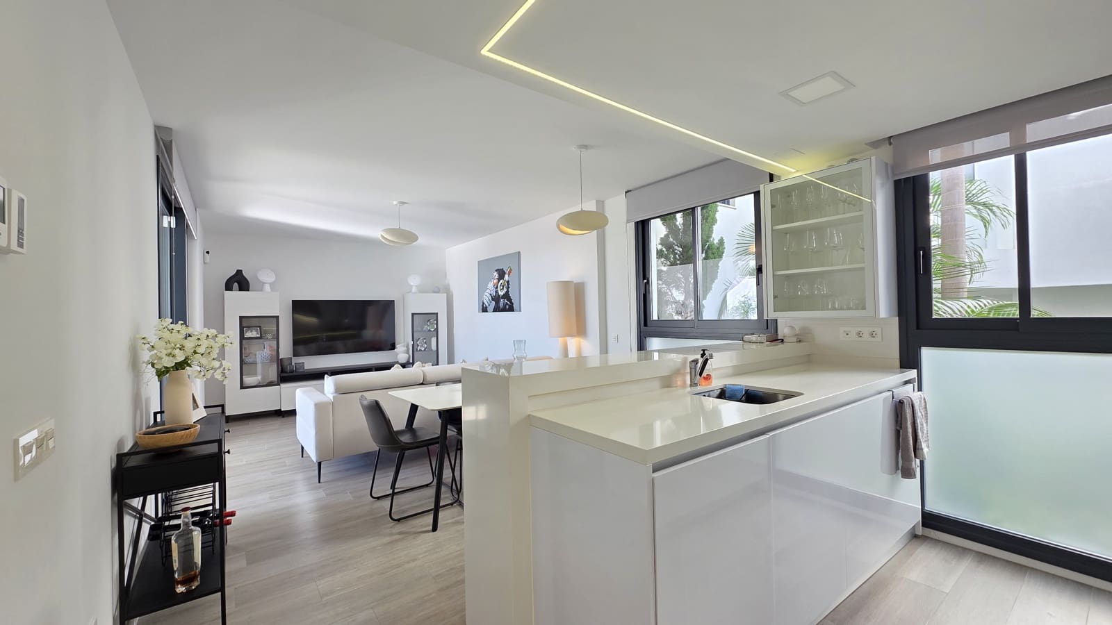 3 quarto Apartamento para venda em Nerja com piscina garagem - 799 000 € (Ref: 9872652)
