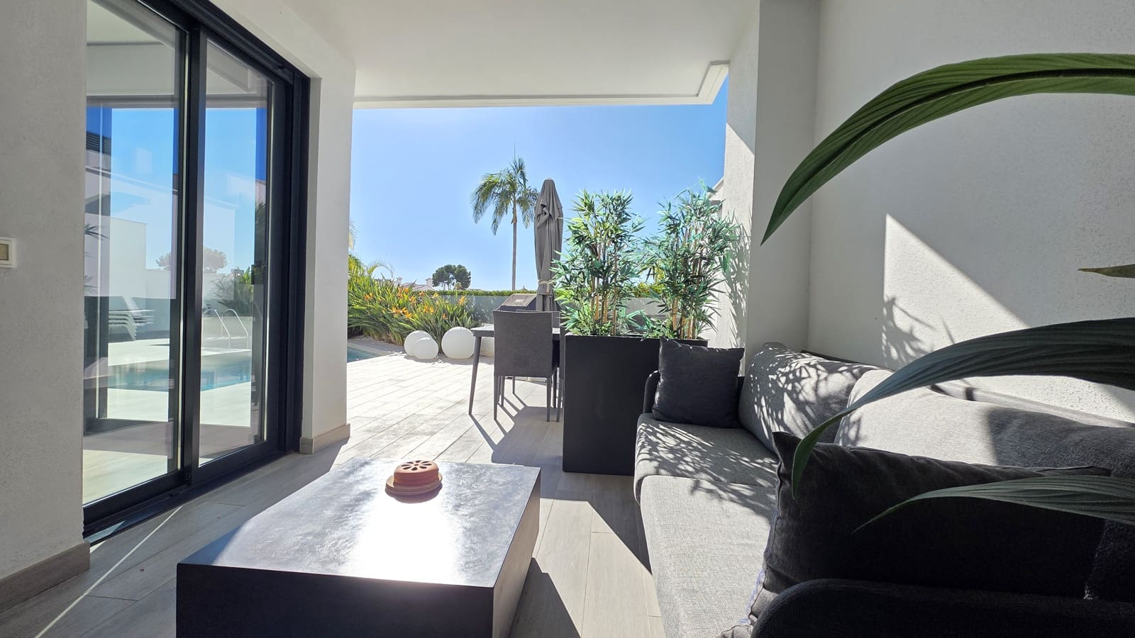 3 quarto Apartamento para venda em Nerja com piscina garagem - 799 000 € (Ref: 9872652)