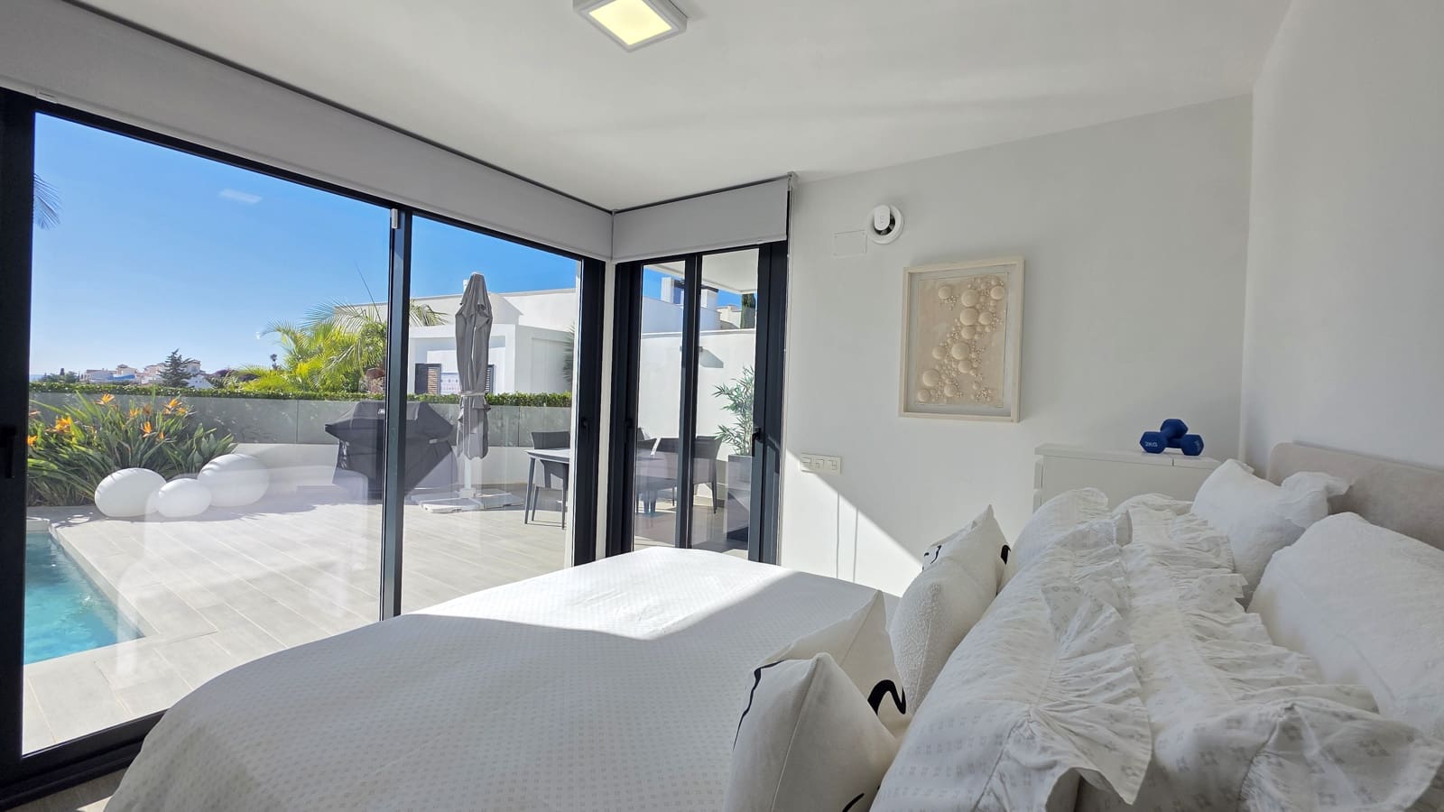 3 quarto Apartamento para venda em Nerja com piscina garagem - 799 000 € (Ref: 9872652)