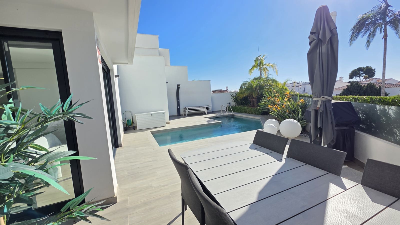 3 quarto Apartamento para venda em Nerja com piscina garagem - 799 000 € (Ref: 9872652)