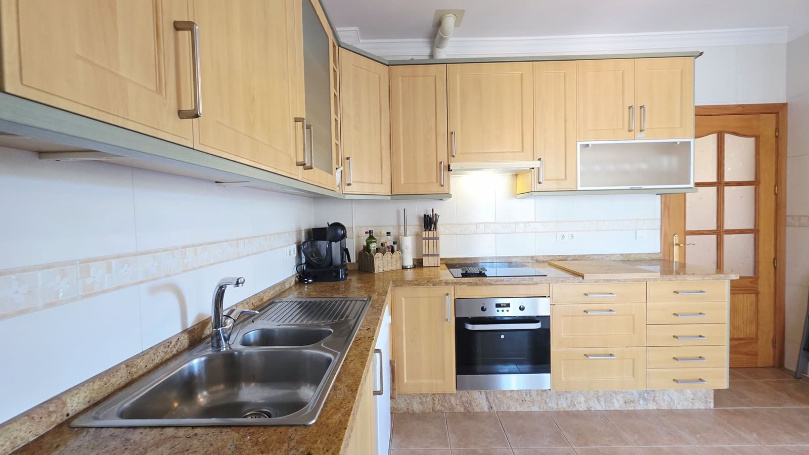 3 Zimmer Villa zu verkaufen in Canillas de Albaida mit Pool Garage - 449.000 € (Ref: 9932241)