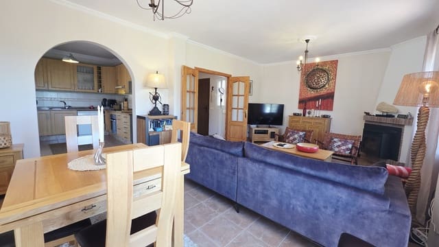 3 Zimmer Villa zu verkaufen in Canillas de Albaida mit Pool Garage - 449.000 € (Ref: 9932241)