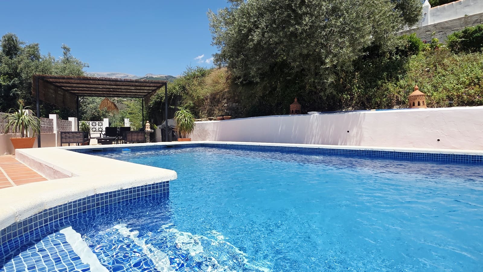 3 Zimmer Villa zu verkaufen in Canillas de Albaida mit Pool Garage - 449.000 € (Ref: 9932241)