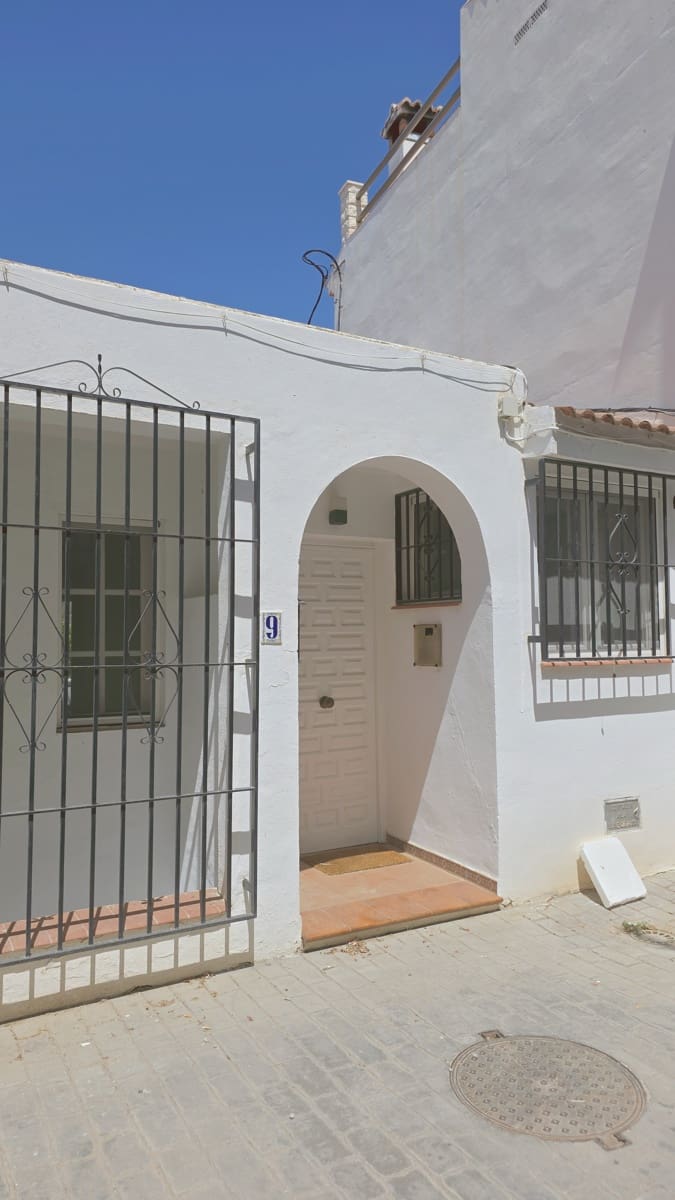 3 sypialnia Dom szeregowy na sprzedaż w Canillas de Albaida - 169 000 € (Ref: 9932243)