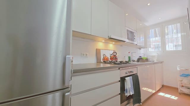 3 sypialnia Dom szeregowy na sprzedaż w Canillas de Albaida - 169 000 € (Ref: 9932243)
