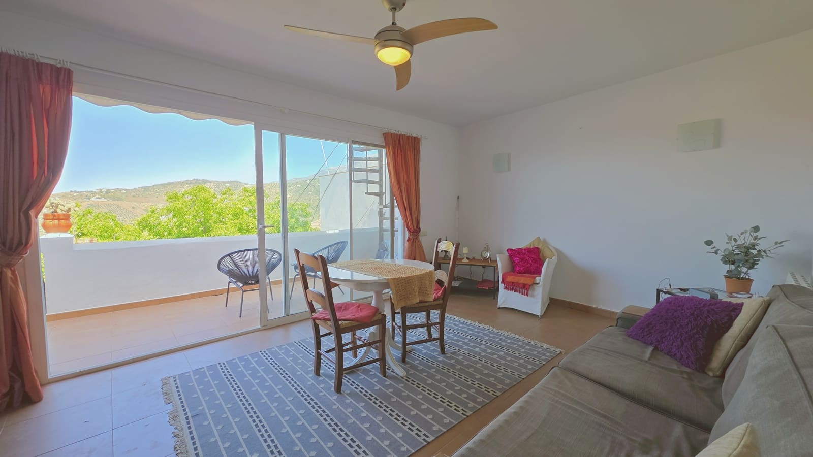 3 sypialnia Dom szeregowy na sprzedaż w Canillas de Albaida - 169 000 € (Ref: 9932243)