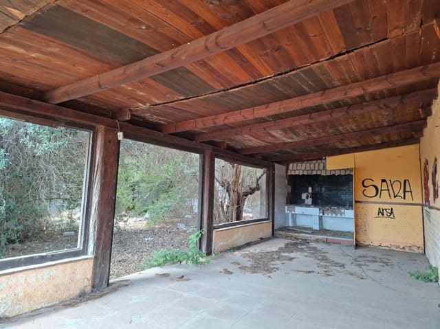 Gewerbe zu verkaufen in Oliva mit Garage - 145.000 € (Ref: 10102889)