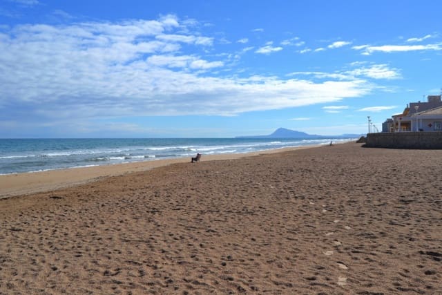 Solar/Parcela en Piles en venta - 1.000.000 € (Ref: 10102894)