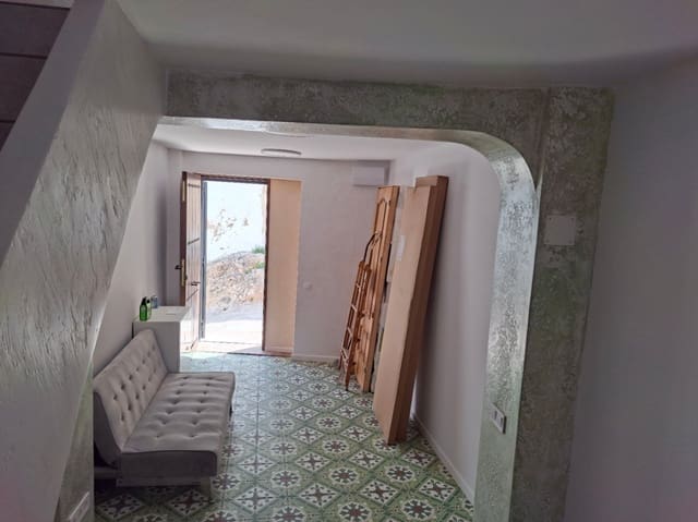 2 Zimmer Haus zu verkaufen in Oliva - 138.000 € (Ref: 10102898)