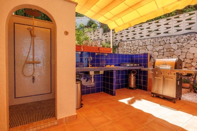 3 quarto Moradia para venda em El Montgó, Dénia com piscina garagem - 990 000 € (Ref: 10102900)
