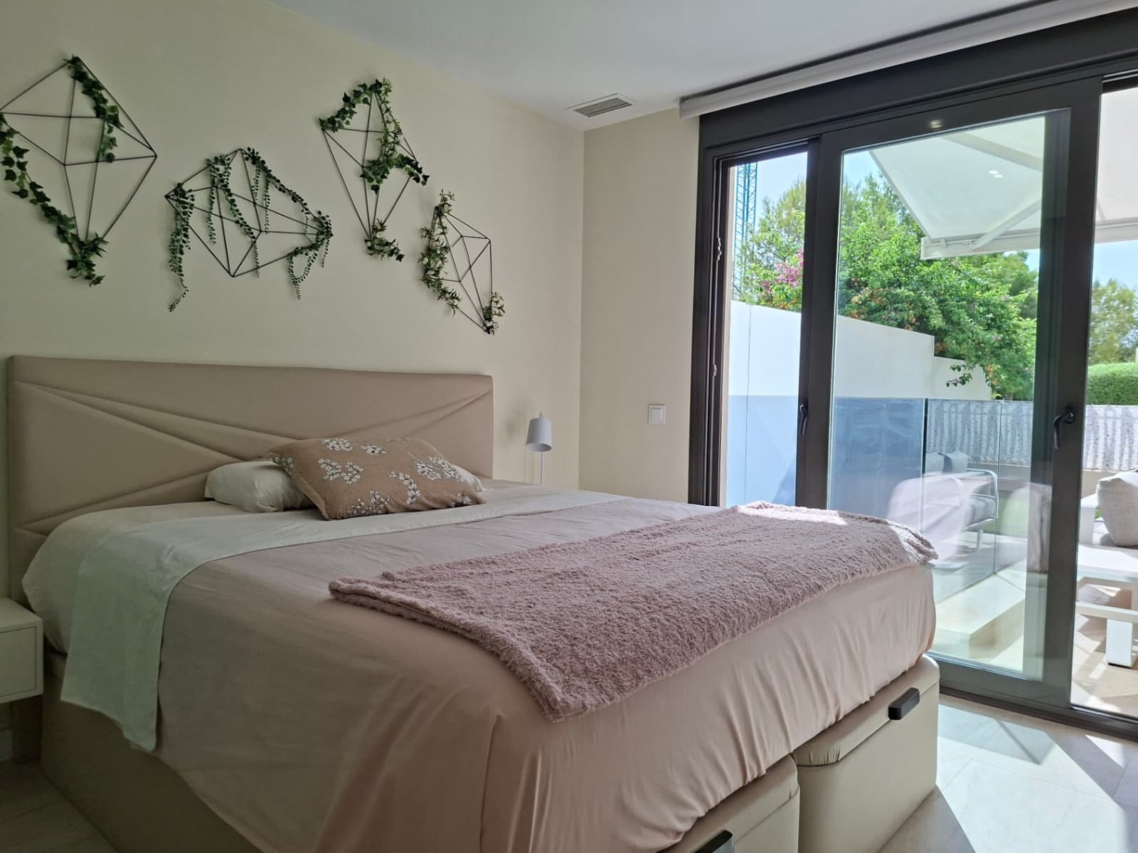 3 slaapkamer Appartement te koop in Finestrat met zwembad garage - € 730.000 (Ref: 10102901)