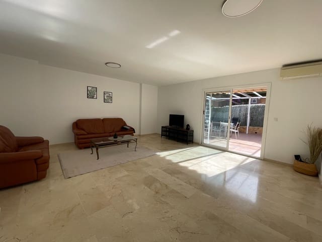 3 sypialnia Dom szeregowy na sprzedaż w Albir, Alfaz del Pi / L'Alfàs del Pi z basenem garażem - 459 900 € (Ref: 10102908)