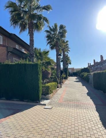 3 sypialnia Dom szeregowy na sprzedaż w Albir, Alfaz del Pi / L'Alfàs del Pi z basenem garażem - 459 900 € (Ref: 10102908)