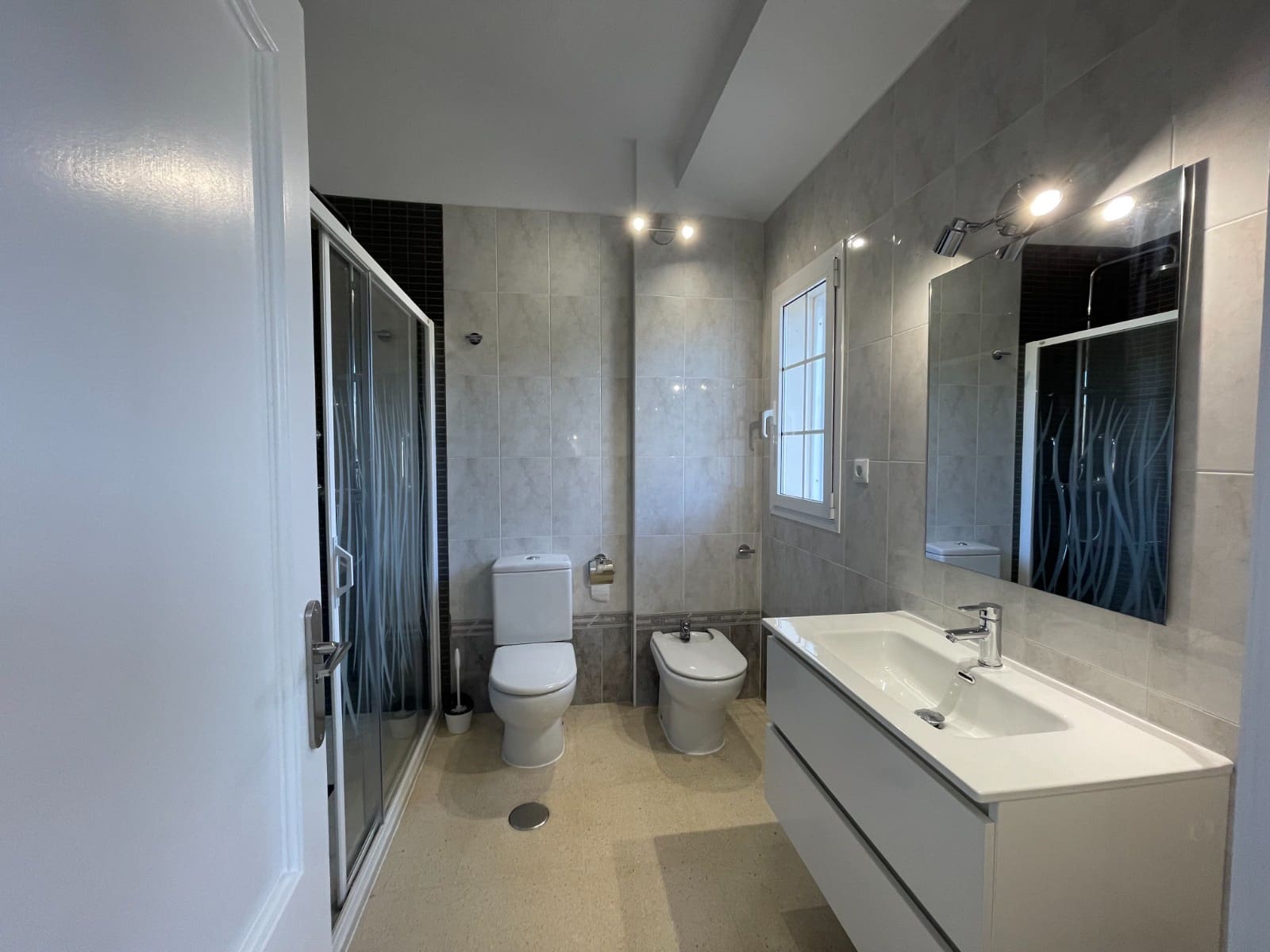 3 sypialnia Dom szeregowy na sprzedaż w Albir z basenem garażem - 459 900 € (Ref: 10102908)