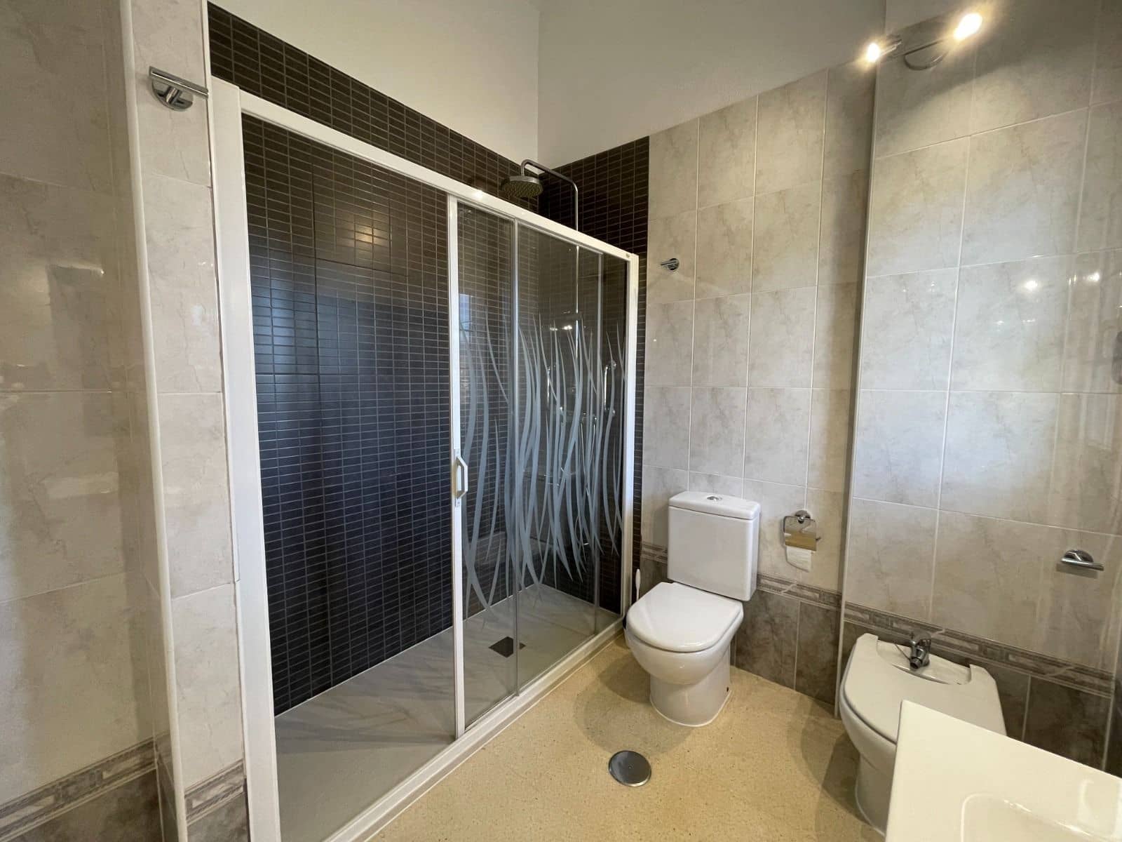 3 sypialnia Dom szeregowy na sprzedaż w Albir z basenem garażem - 459 900 € (Ref: 10102908)