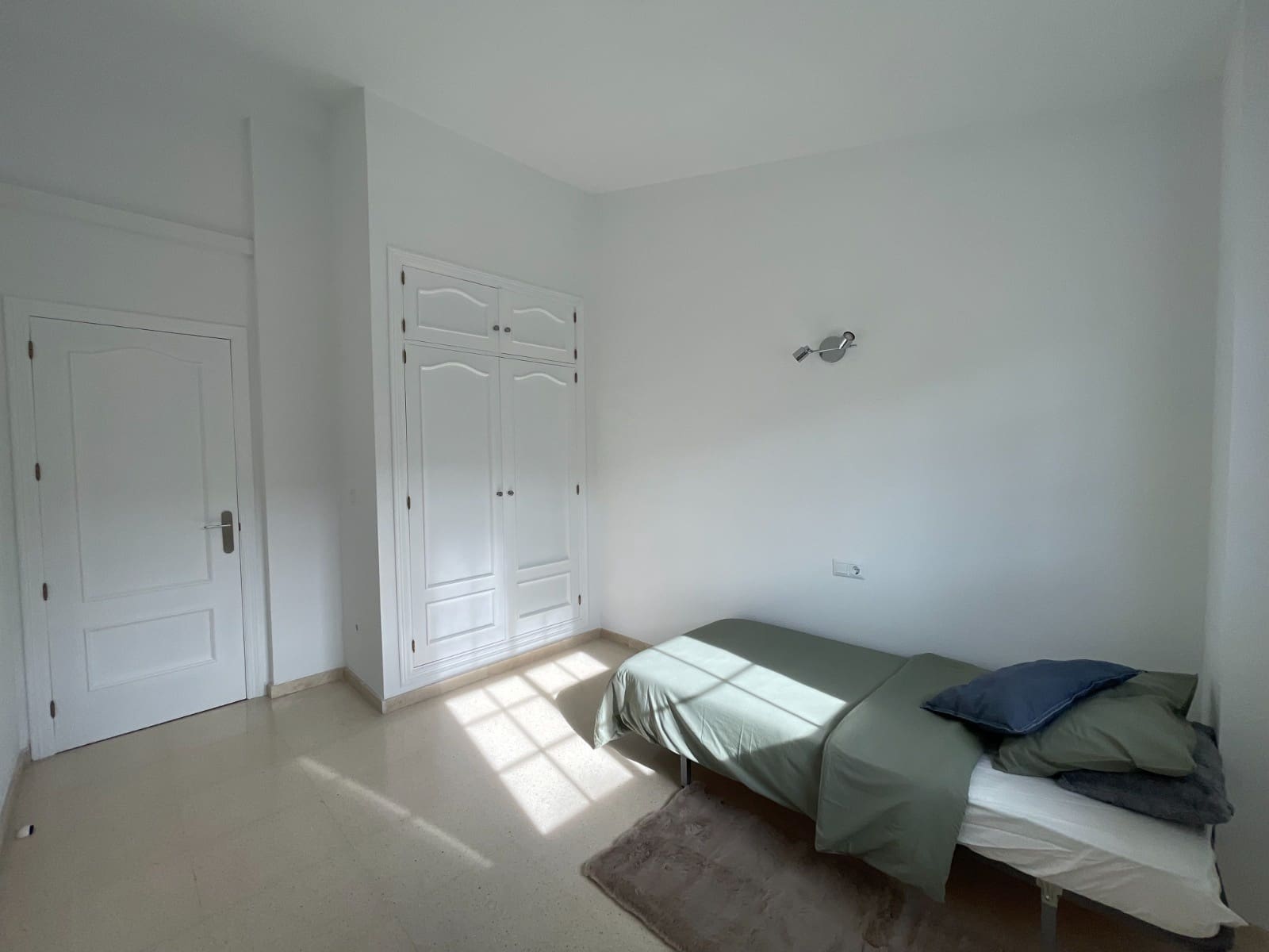 3 sypialnia Dom szeregowy na sprzedaż w Albir z basenem garażem - 459 900 € (Ref: 10102908)