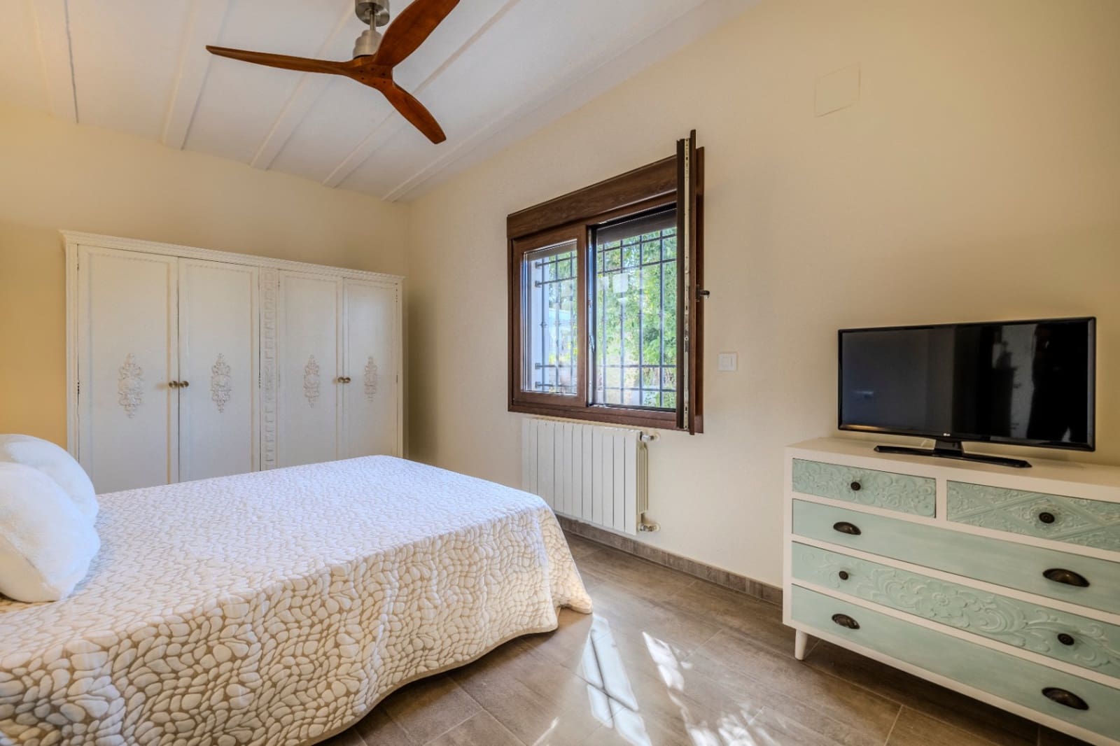 4 sovrum Finca/Hus på landet till salu i Denia med pool garage - 1 200 000 € (Ref: 10102909)