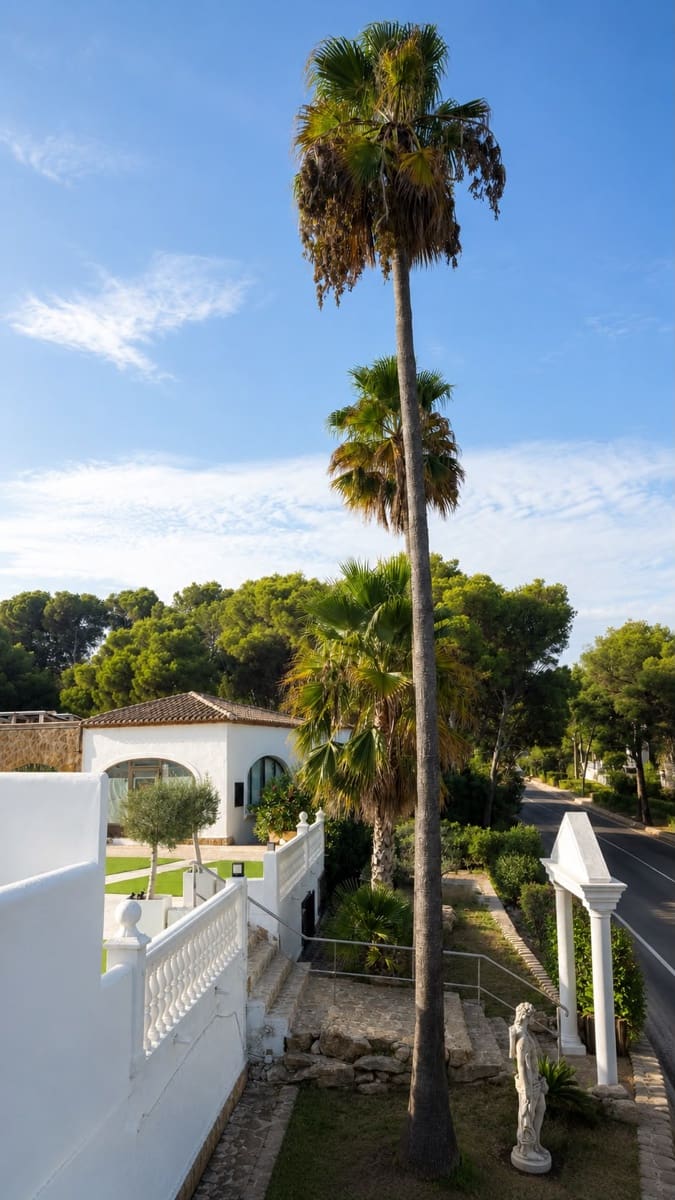 Chalet de 2 habitaciones en Javea / Xàbia en alquiler con piscina garaje - 1.900 € (Ref: 10102910)