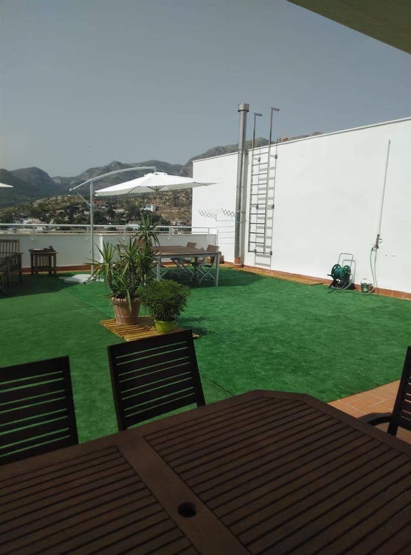 5 quarto Moradia para venda em Gandia com garagem - 640 000 € (Ref: 10102921)
