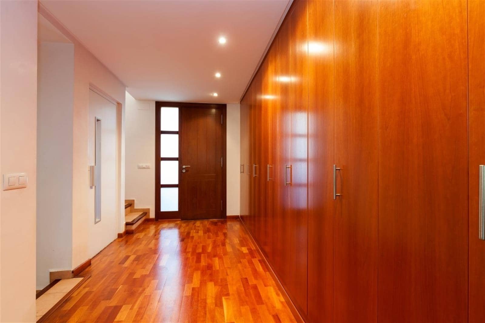 5 quarto Moradia para venda em Gandia com garagem - 640 000 € (Ref: 10102921)