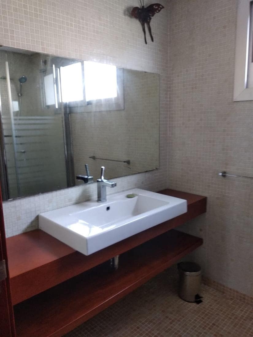 5 quarto Moradia para venda em Gandia com garagem - 640 000 € (Ref: 10102921)