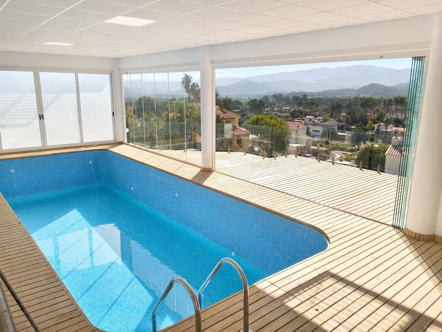 5 quarto Moradia para venda em Gandia com garagem - 640 000 € (Ref: 10102921)