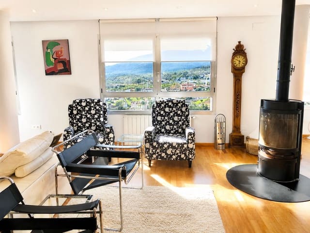 5 quarto Moradia para venda em Gandia com garagem - 640 000 € (Ref: 10102921)