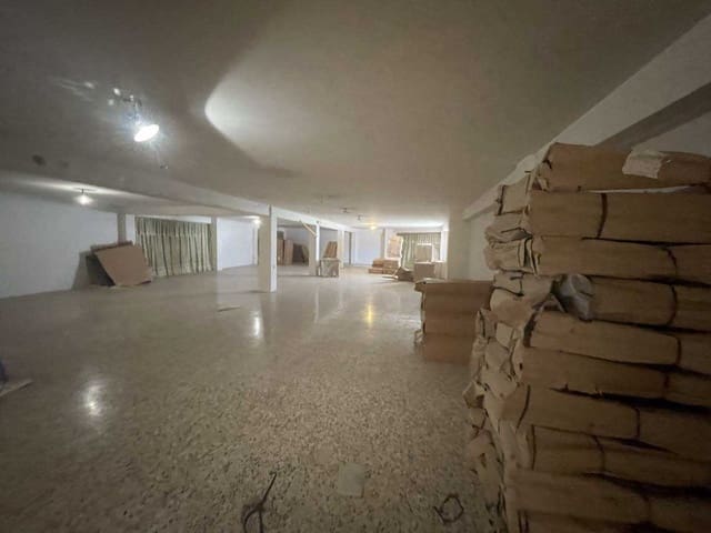 Komercyjne na sprzedaż w Centro ciudad, Javea / Xàbia - 1 300 000 € (Ref: 10102924)