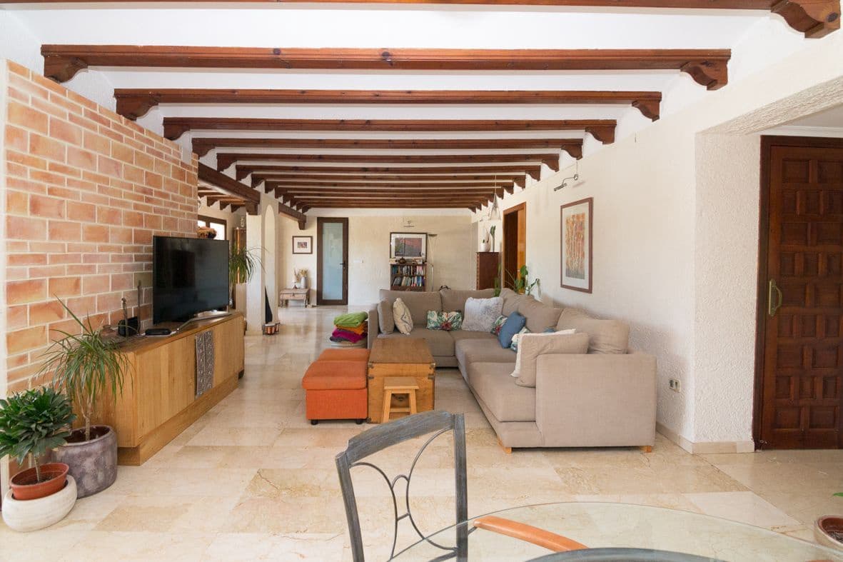 4 sovrum Villa till salu i Denia med pool garage - 895 000 € (Ref: 10102927)