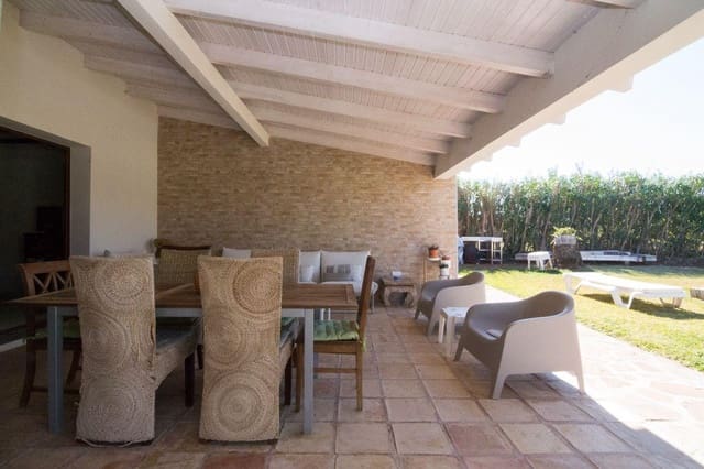 4 sovrum Villa till salu i Dénia med pool garage - 895 000 € (Ref: 10102927)