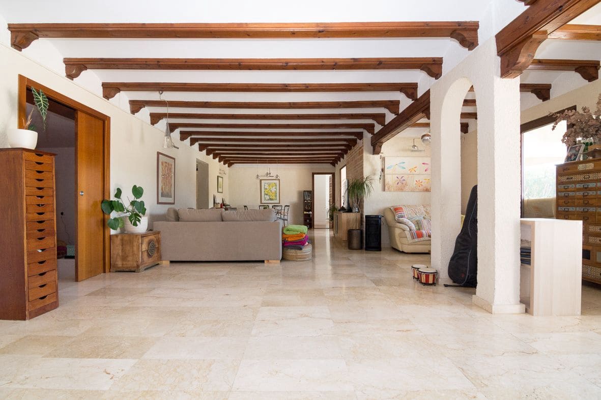 4 sovrum Villa till salu i Denia med pool garage - 895 000 € (Ref: 10102927)