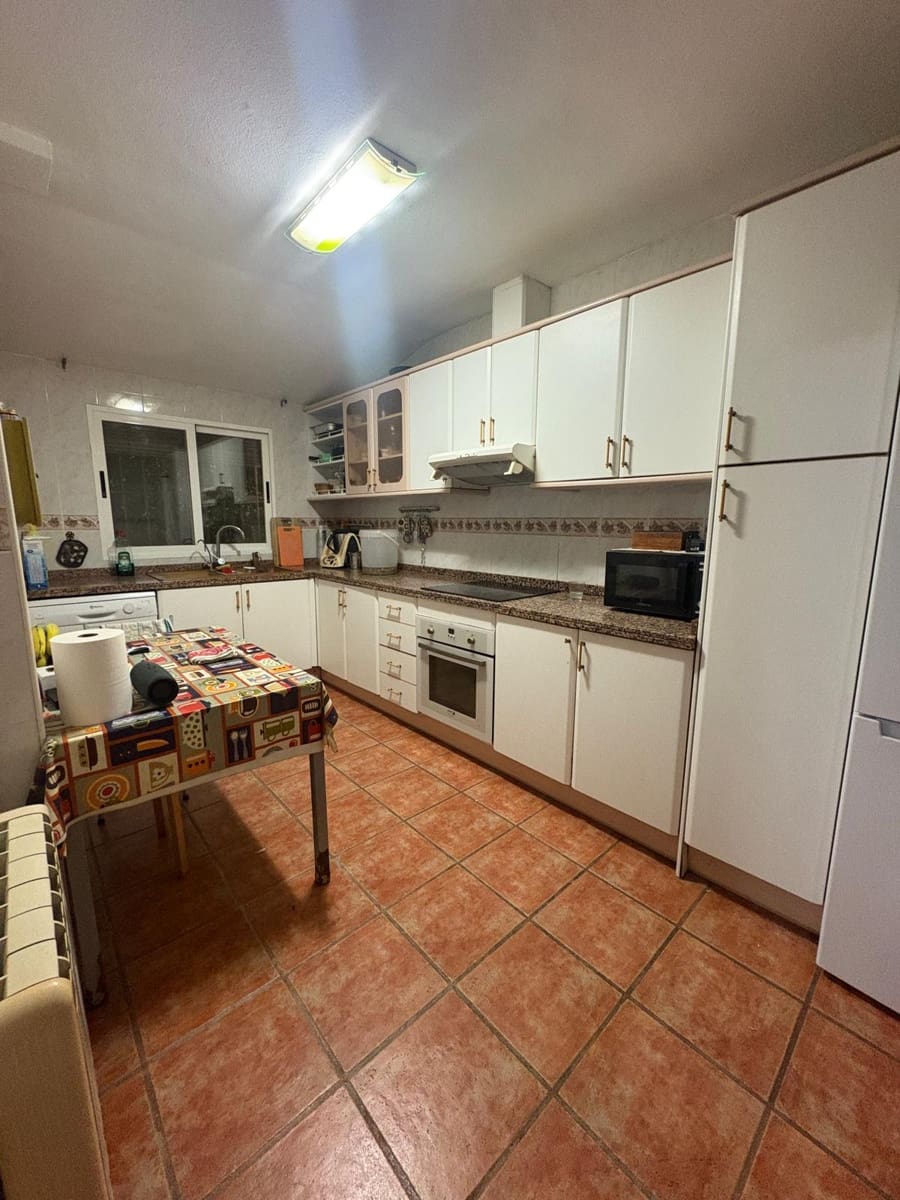 5 sypialnia Dom szeregowy na sprzedaż w Denia z garażem - 390 000 € (Ref: 10102929)
