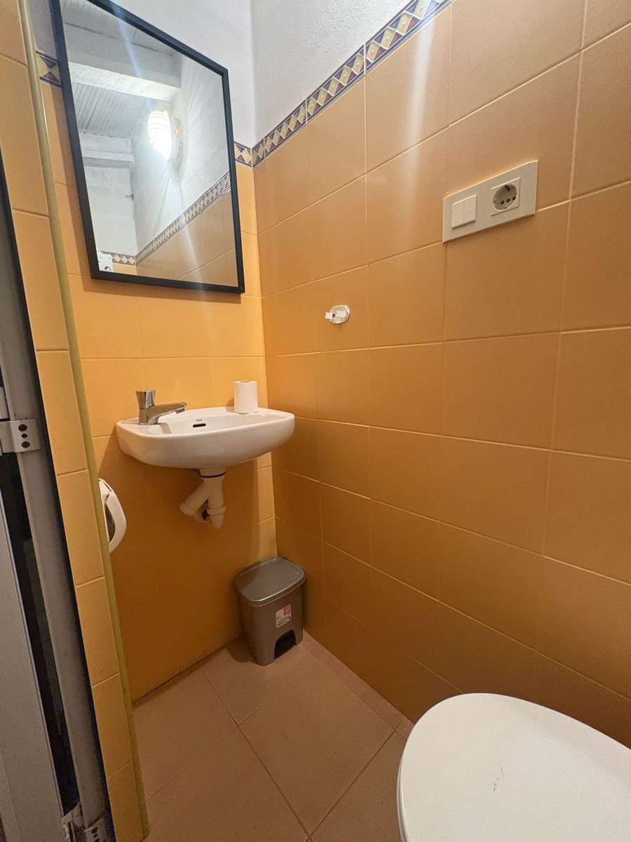 5 sypialnia Dom szeregowy na sprzedaż w Denia z garażem - 390 000 € (Ref: 10102929)