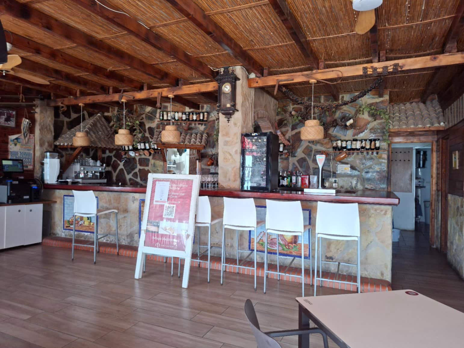 Bar/Restaurante en Daimús en venta - 380.000 € (Ref: 10102936)