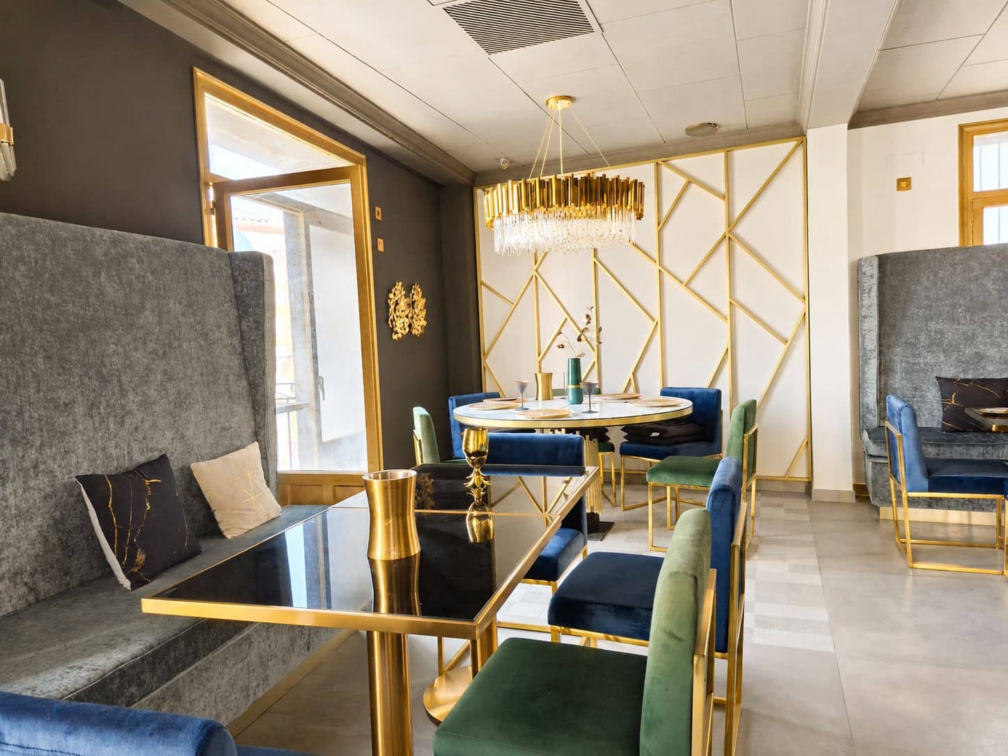 Restaurant/Bar for rent in Altea - € 1,100 (Ref: 10102938)