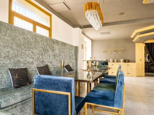 Restaurant/Bar for rent in Altea - € 1,100 (Ref: 10102938)