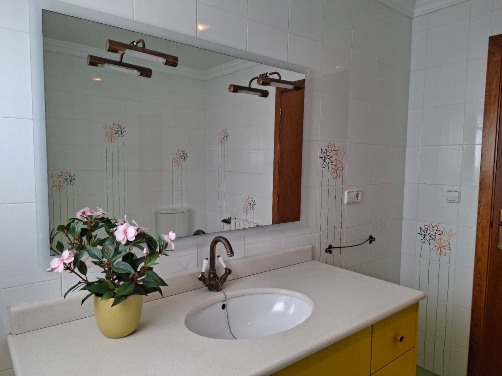 3 soverom Villa til salgs i Oliva med svømmebasseng garasje - € 518 000 (Ref: 10102944)
