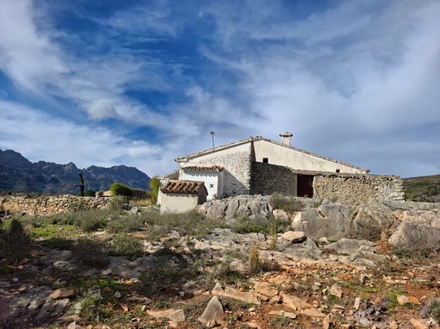 8 sovrum Finca/Hus på landet till salu i Benissa med garage - 499 990 € (Ref: 10102946)
