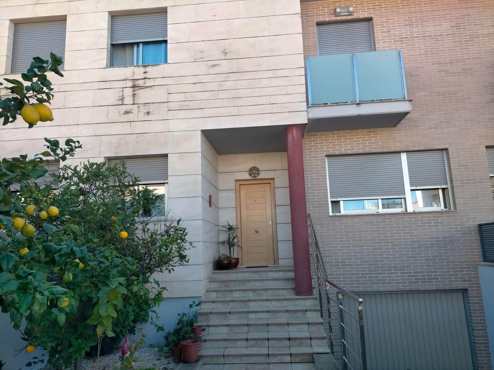 3 sovrum Radhus till salu i Gandia med garage - 425 000 € (Ref: 10102954)