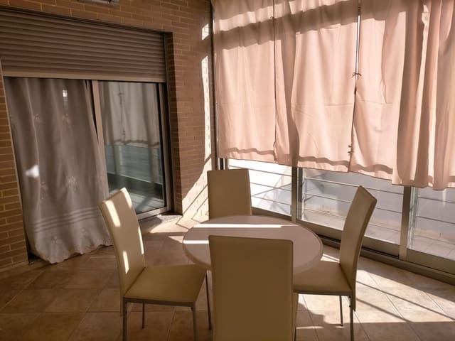 3 sovrum Radhus till salu i Gandia med garage - 425 000 € (Ref: 10102954)