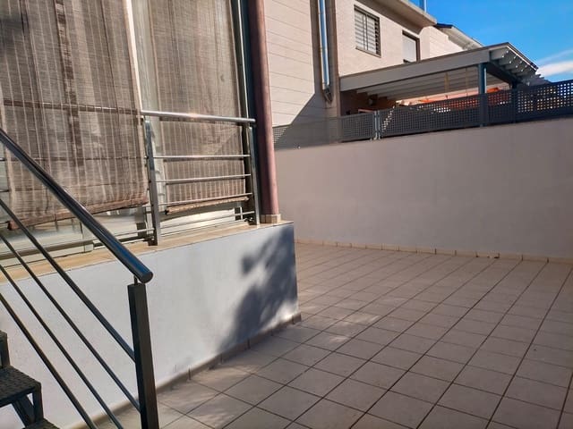 3 sovrum Radhus till salu i Gandia med garage - 425 000 € (Ref: 10102954)