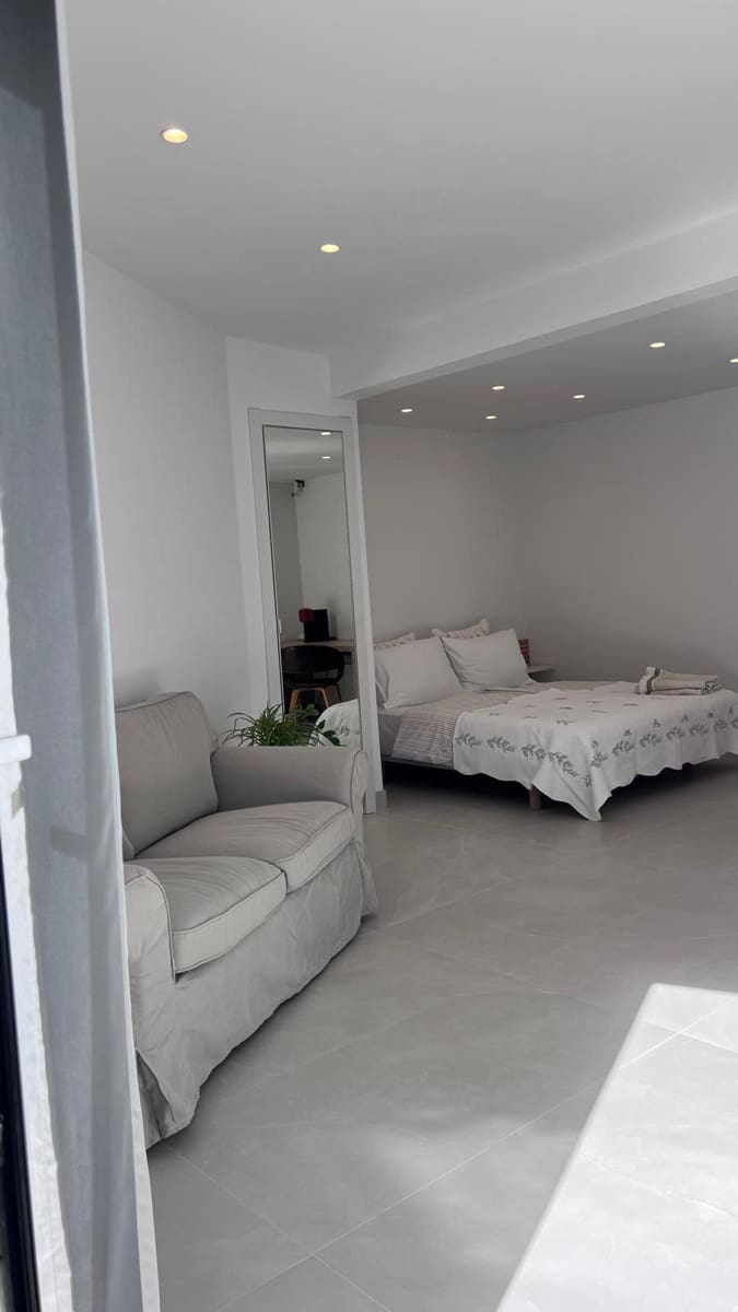 3 sypialnia Willa na sprzedaż w Denia z basenem garażem - 659 000 € (Ref: 10102958)