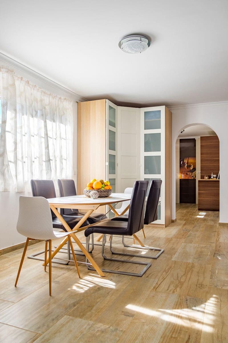 3 sypialnia Willa na sprzedaż w Denia z basenem garażem - 659 000 € (Ref: 10102958)