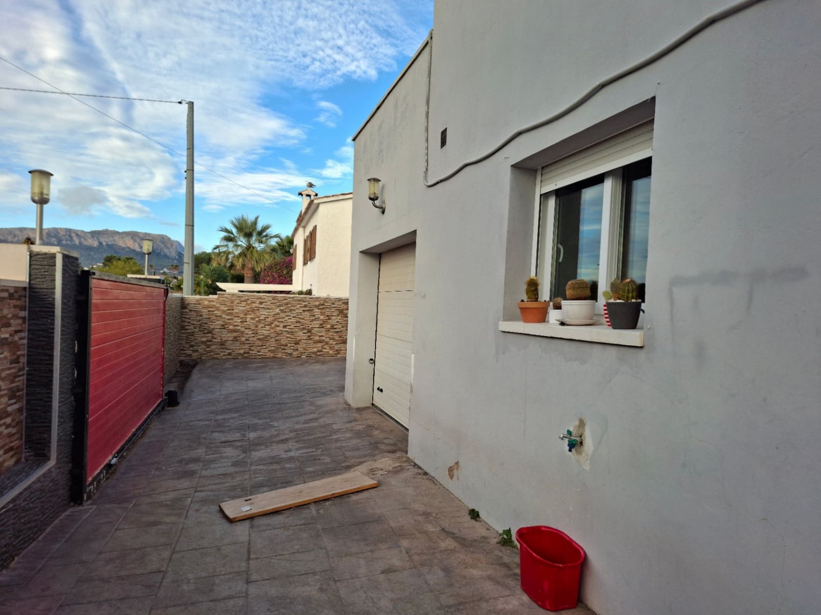 4 makuuhuone Huvila myytävänä paikassa Calpe / Calp mukana uima-altaan 
autotalli - 950 000 € (Ref: 10102959)