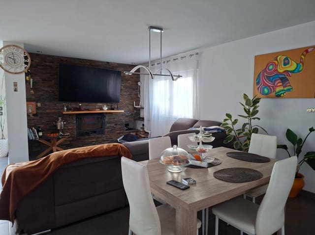 4 makuuhuone Huvila myytävänä paikassa Calpe / Calp mukana uima-altaan 
autotalli - 950 000 € (Ref: 10102959)