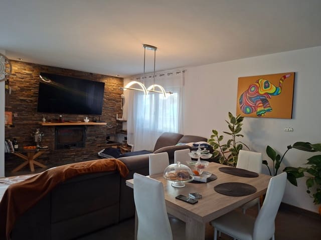4 makuuhuone Huvila myytävänä paikassa Calpe / Calp mukana uima-altaan 
autotalli - 950 000 € (Ref: 10102959)