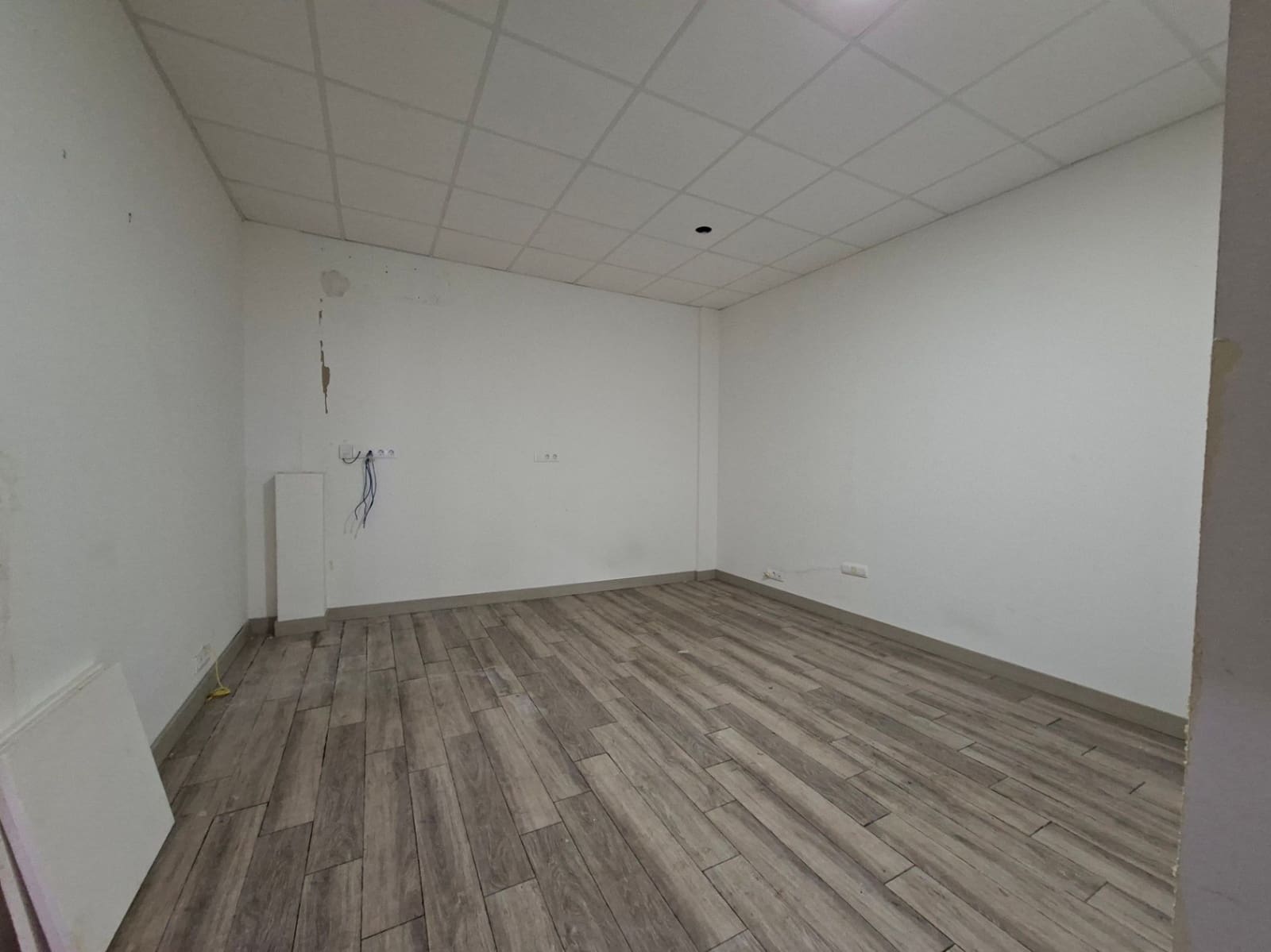 Kommersiell til salgs i Denia med garasje - € 345 000 (Ref: 10102962)