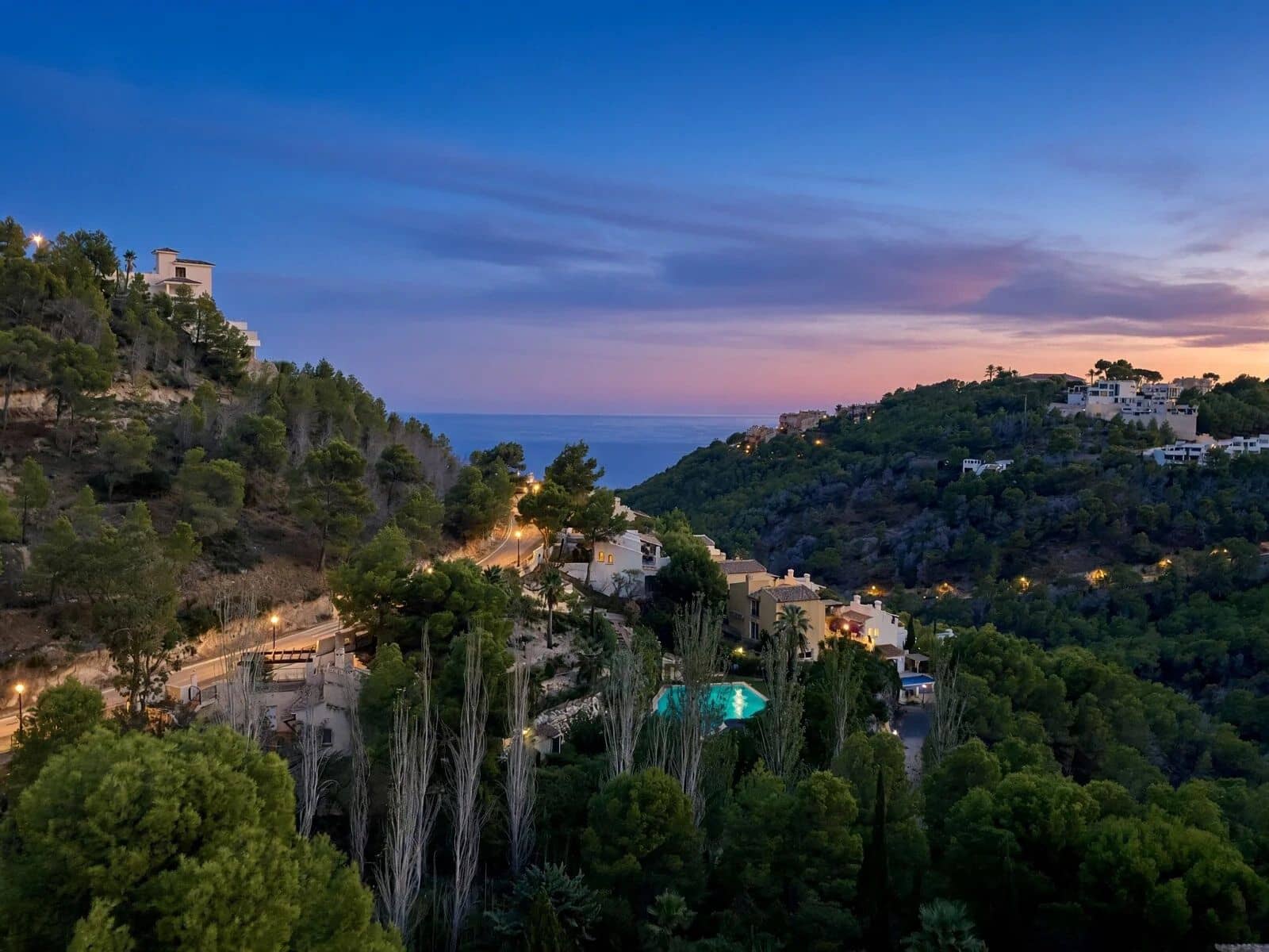 2 quarto Penthouse para venda em Altea com piscina garagem - 378 000 € (Ref: 10136371)
