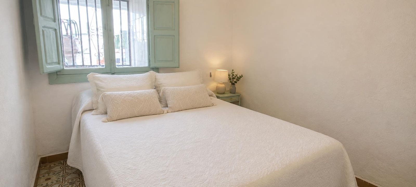 3 slaapkamer Grotwoning te koop in L'Alguena / Alguenya - € 139.000 (Ref: 10147172)