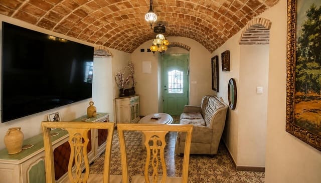 3 slaapkamer Grotwoning te koop in L'Algueña / Alguenya - € 139.000 (Ref: 10147172)
